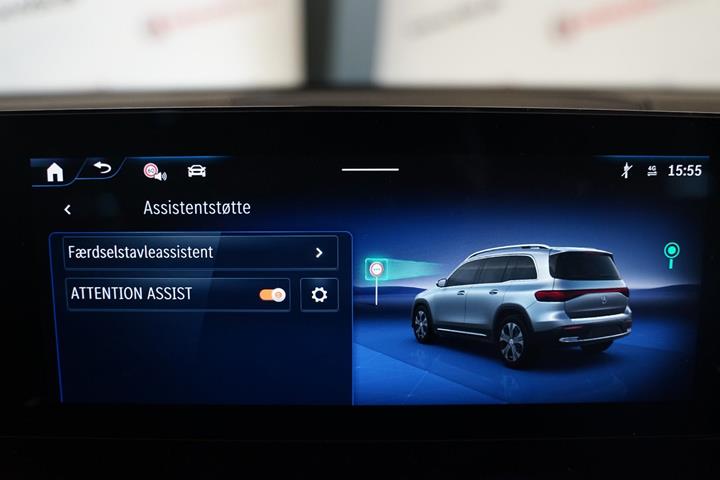 Sort Mercedes EQB250+ fra 2024