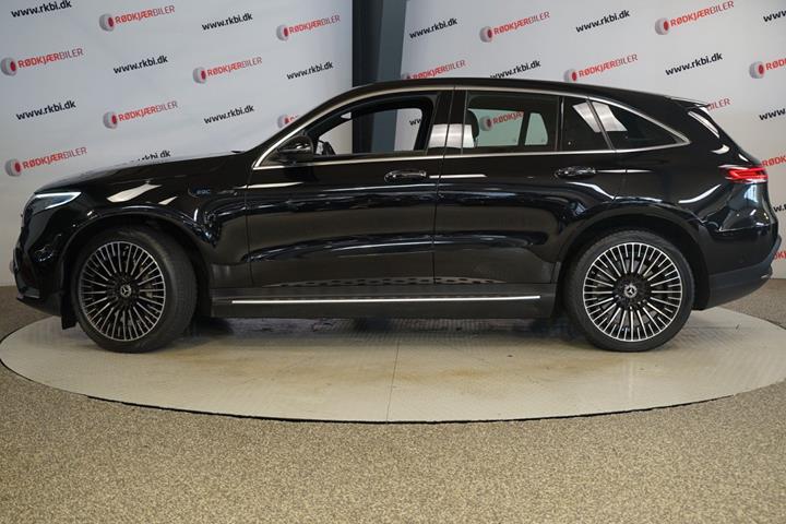 Sort Mercedes EQC400 fra 2022