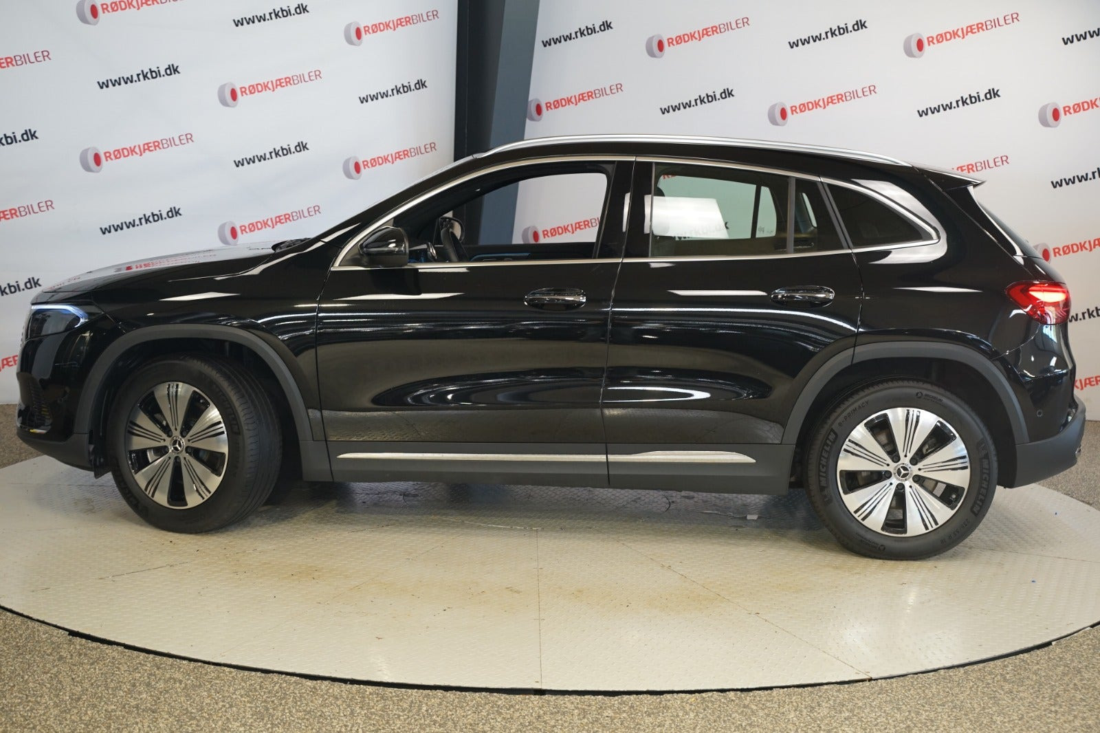 Sort Mercedes EQA250 fra 2025