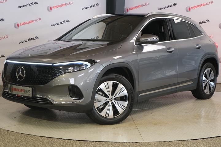 Grå Mercedes EQA250+ fra 2025