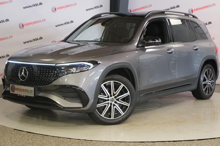 Grå Mercedes EQB250+ fra 2025
