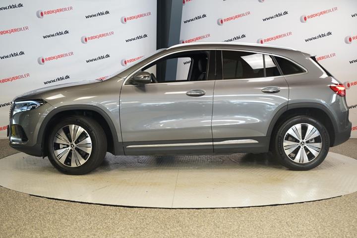 Grå Mercedes EQA250+ fra 2025