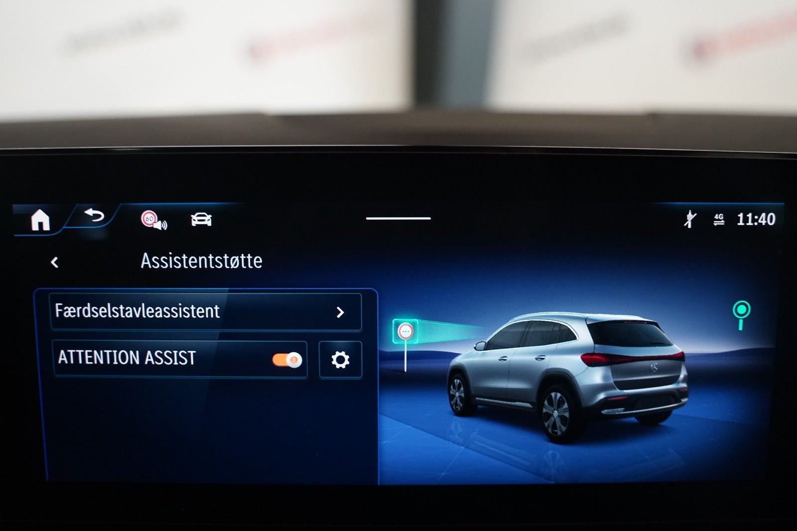 Grå Mercedes EQA250+ fra 2025