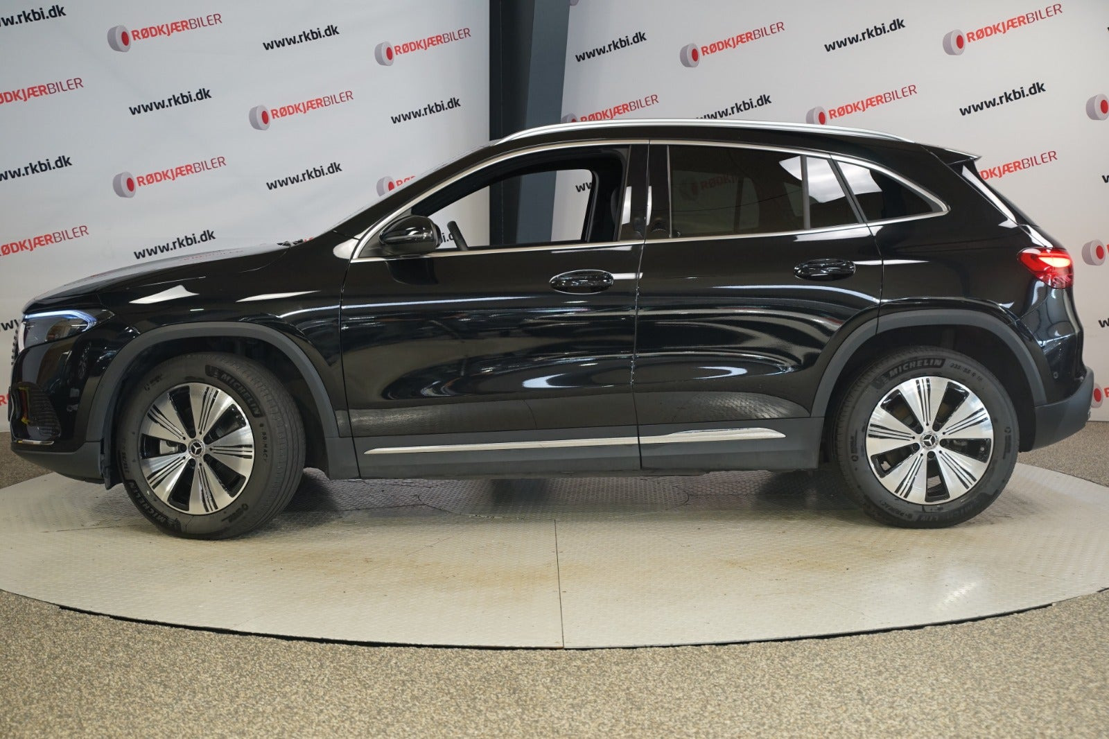 Sort Mercedes EQA250+ fra 2025
