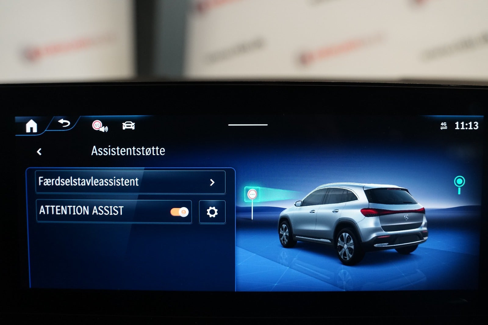 Sort Mercedes EQA250+ fra 2025