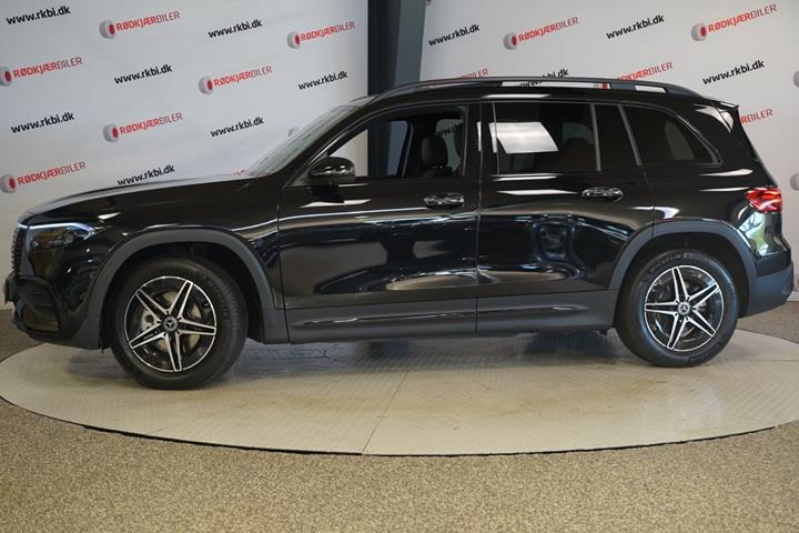Sort Mercedes EQB250+ fra 2025