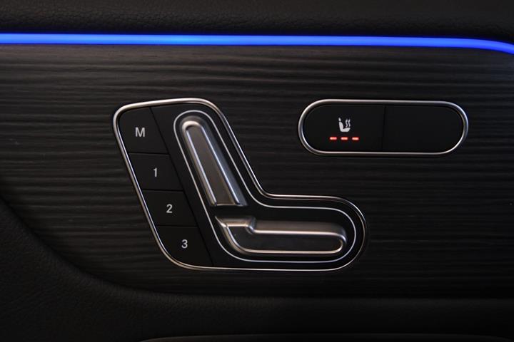 Hvid Mercedes EQA250+ fra 2025