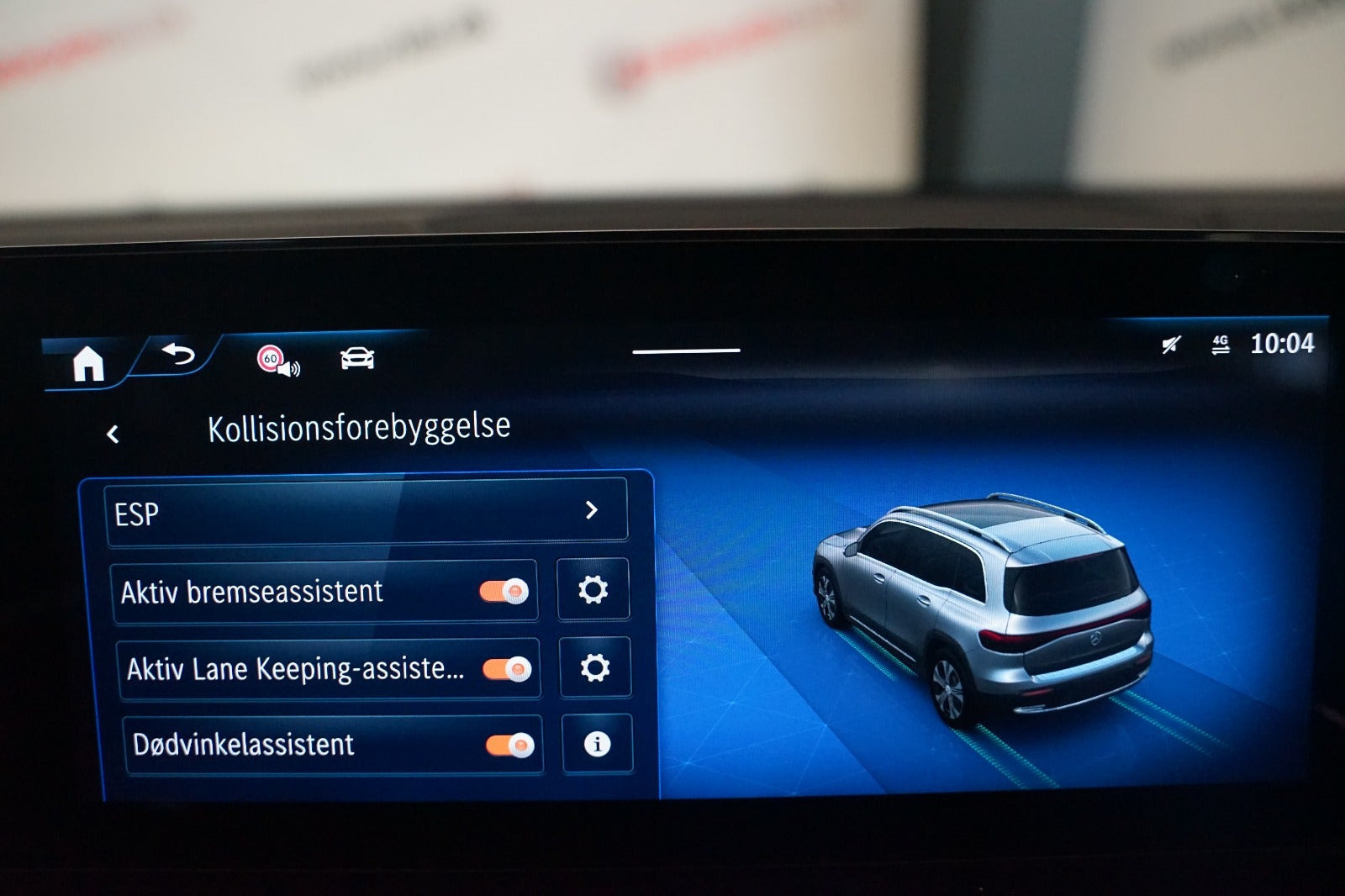Sort Mercedes EQB250+ fra 2025