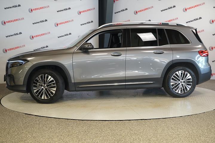 Grå Mercedes EQB250+ fra 2025