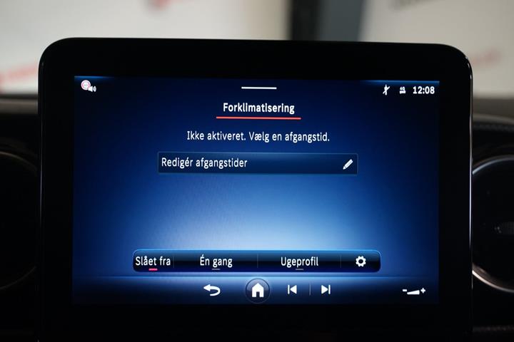 Sort Mercedes eCitan fra 2025