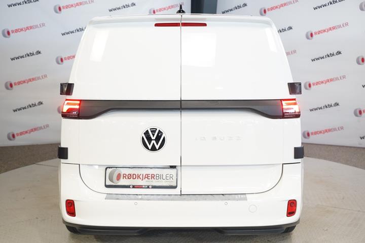 Hvid VW ID.Buzz fra 2025