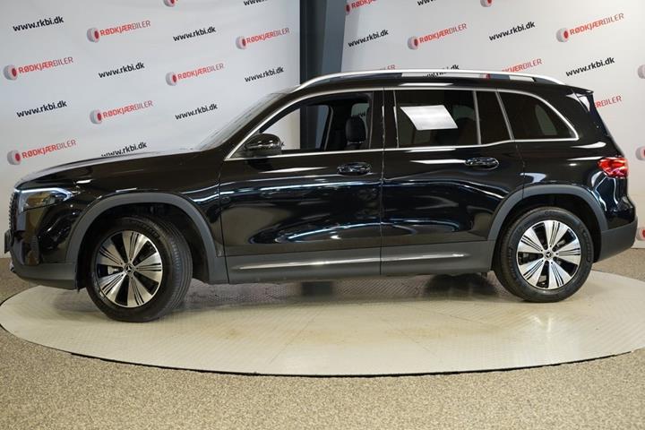 Sort Mercedes EQB250+ fra 2025
