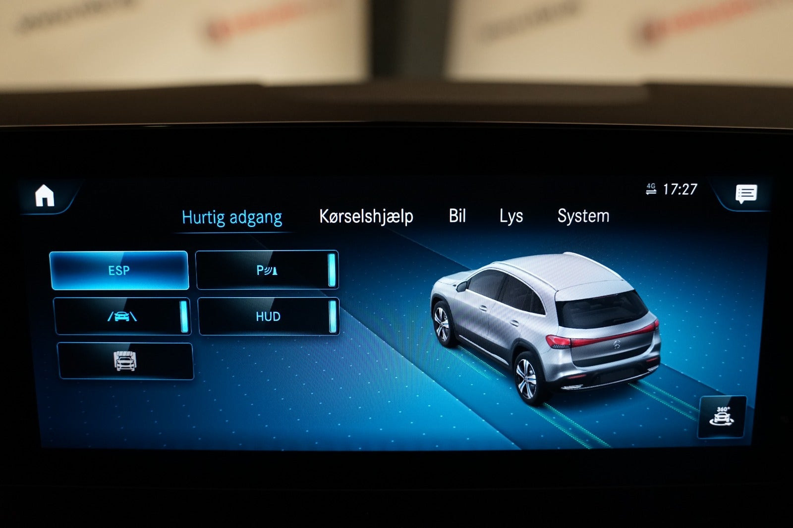Sort Mercedes EQA250 fra 2024