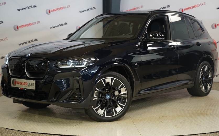 BMW iX3 Charged Plus M-Sport