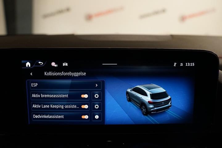 Hvid Mercedes EQA250+ fra 2025
