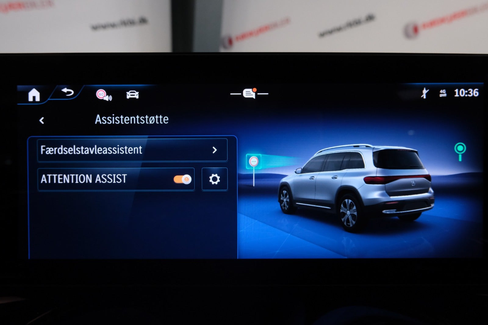 Hvid Mercedes EQB250+ fra 2025