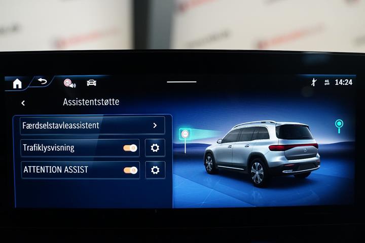 Sort Mercedes EQB250+ fra 2025