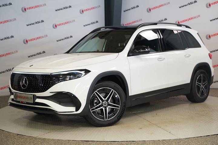 Hvid Mercedes EQB250+ fra 2025