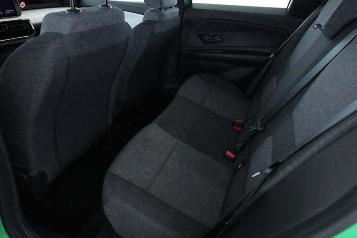 Grøn Renault 5 E-Tech fra 2025