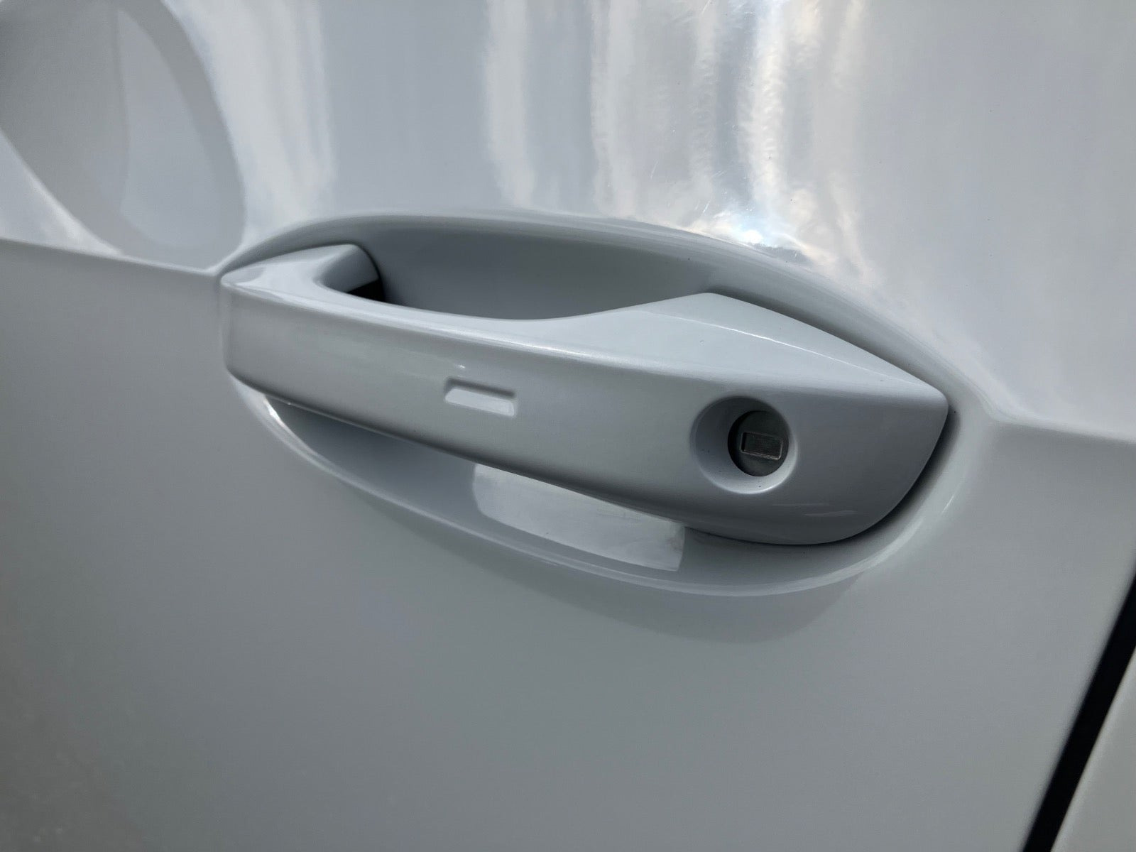 Hvid VW ID.3 fra 2023