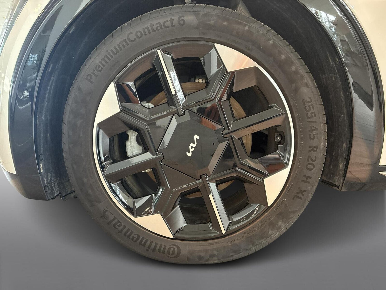 Hvid Kia EV6 fra 2024