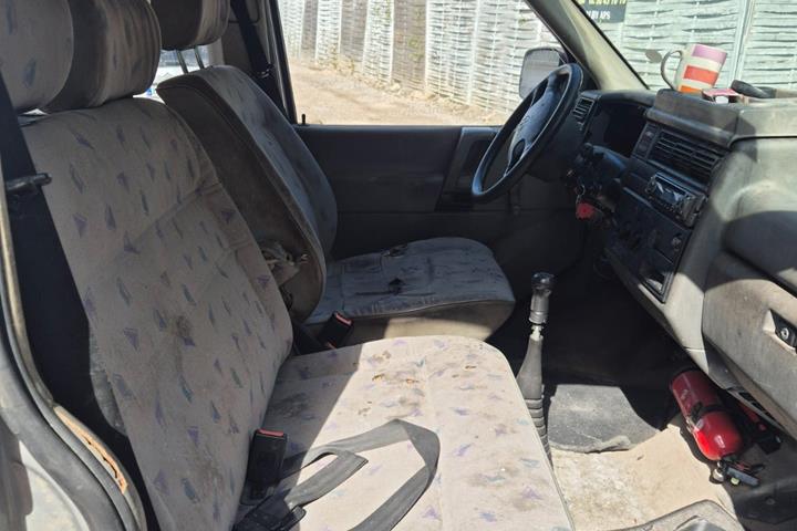 undefined VW Caravelle fra 1998
