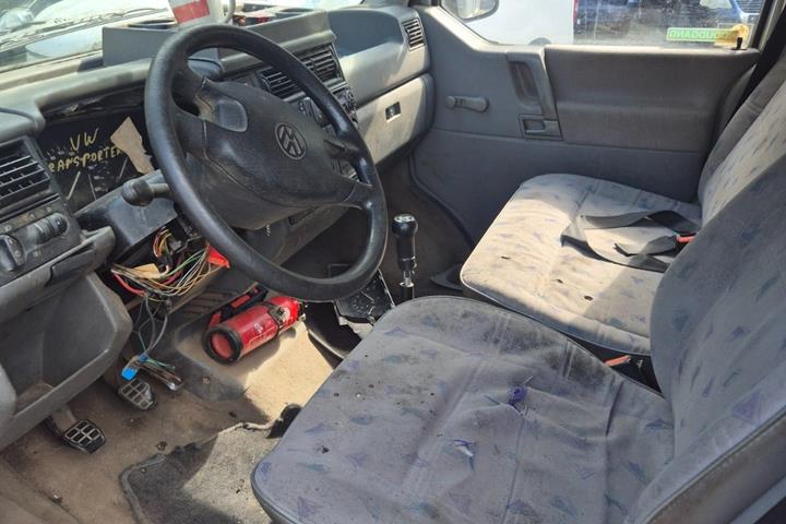 undefined VW Caravelle fra 1998