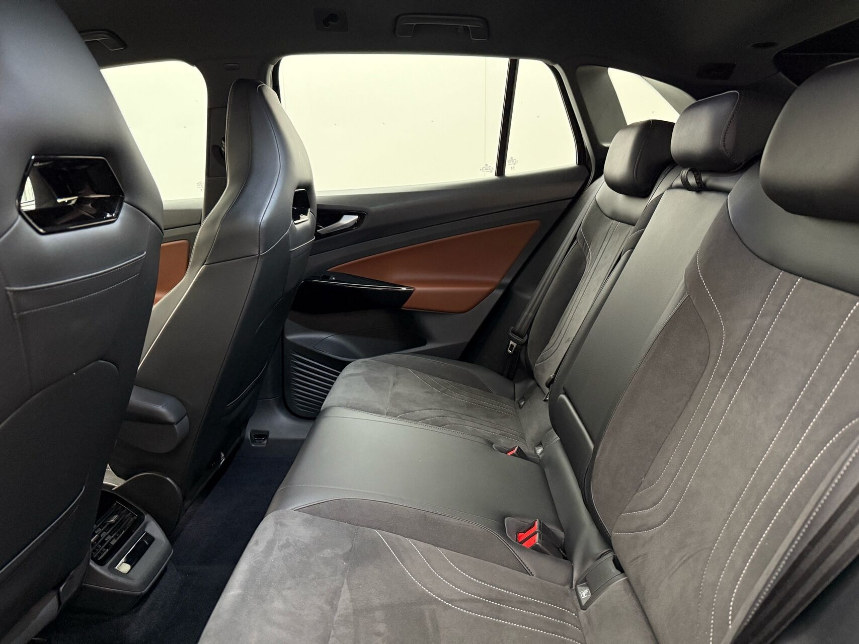 Sort VW ID.4 fra 2023