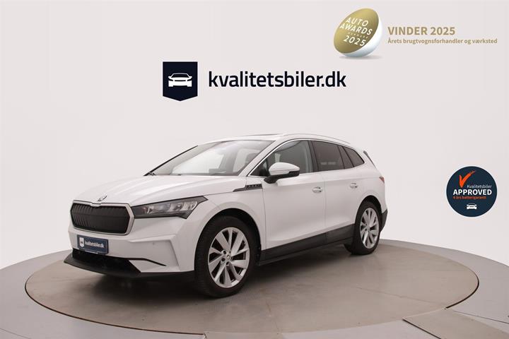 Hvid Skoda Enyaq fra 2022