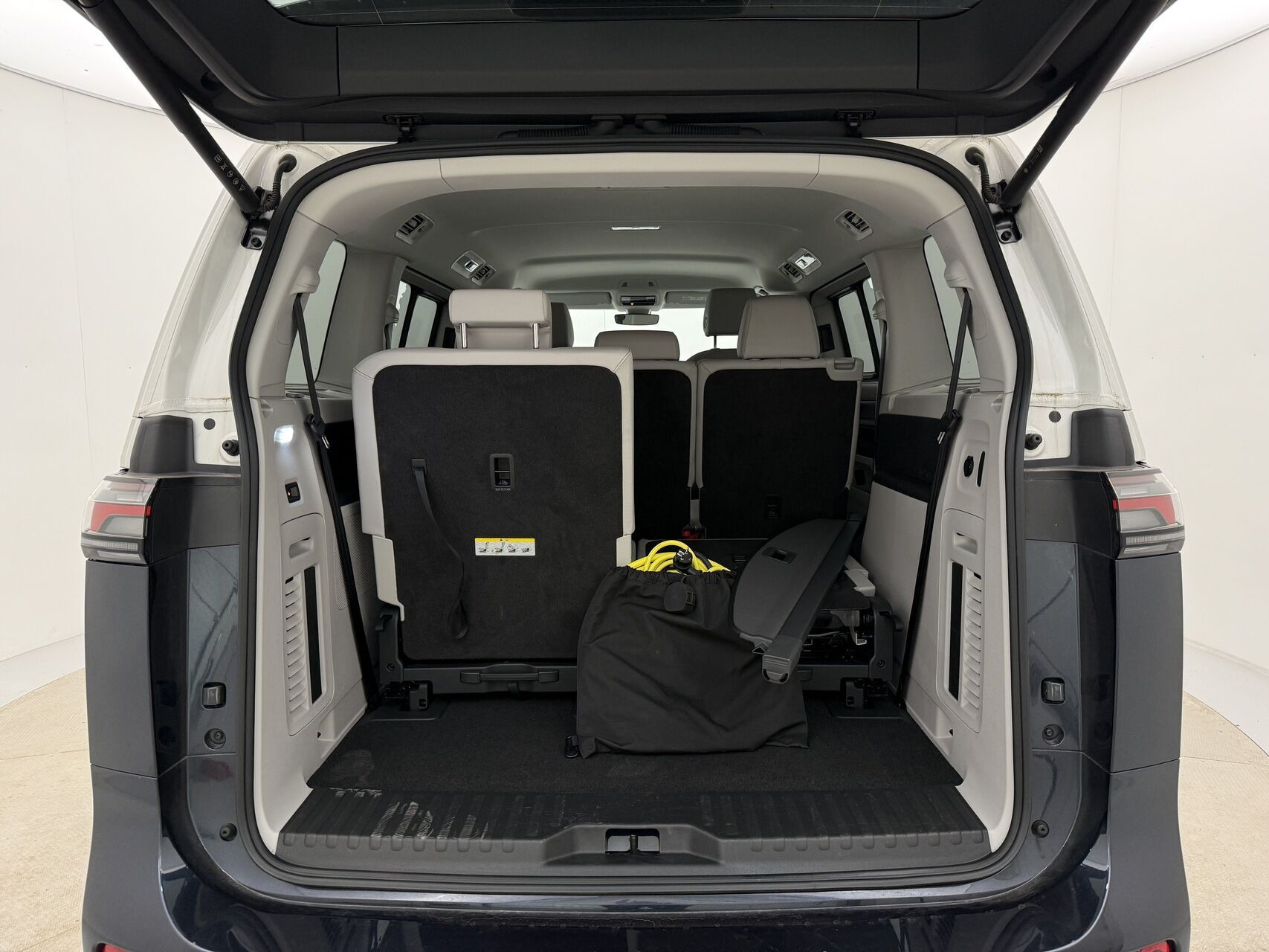 Blå VW ID.Buzz fra 2025