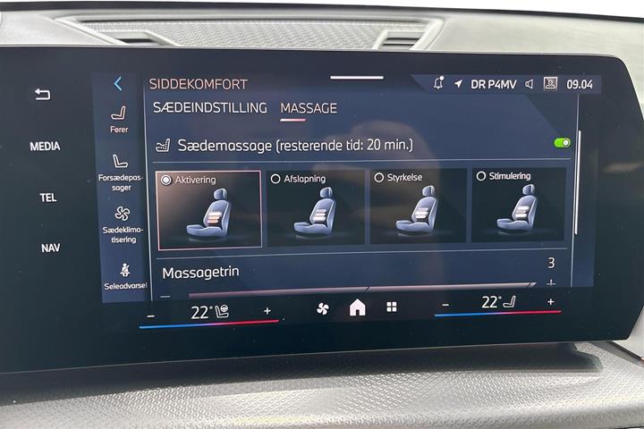 Sølv BMW iX1 fra 2025