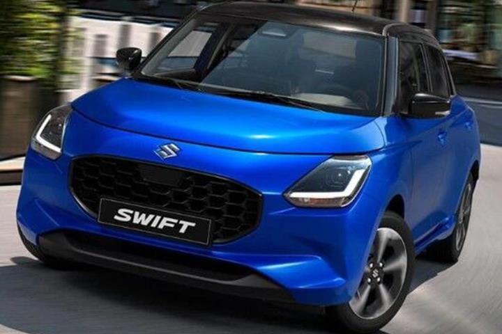 Rød Suzuki Swift fra 2024