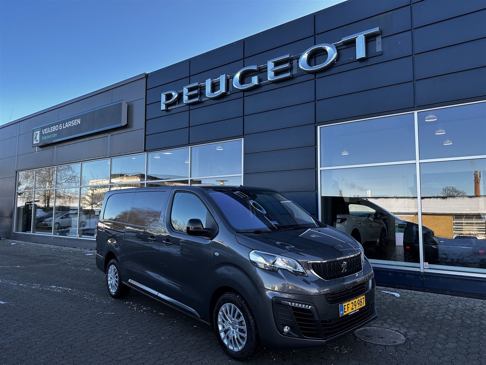 Peugeot Expert 2,0 L3 BlueHDi Premium 144HK Van 6g