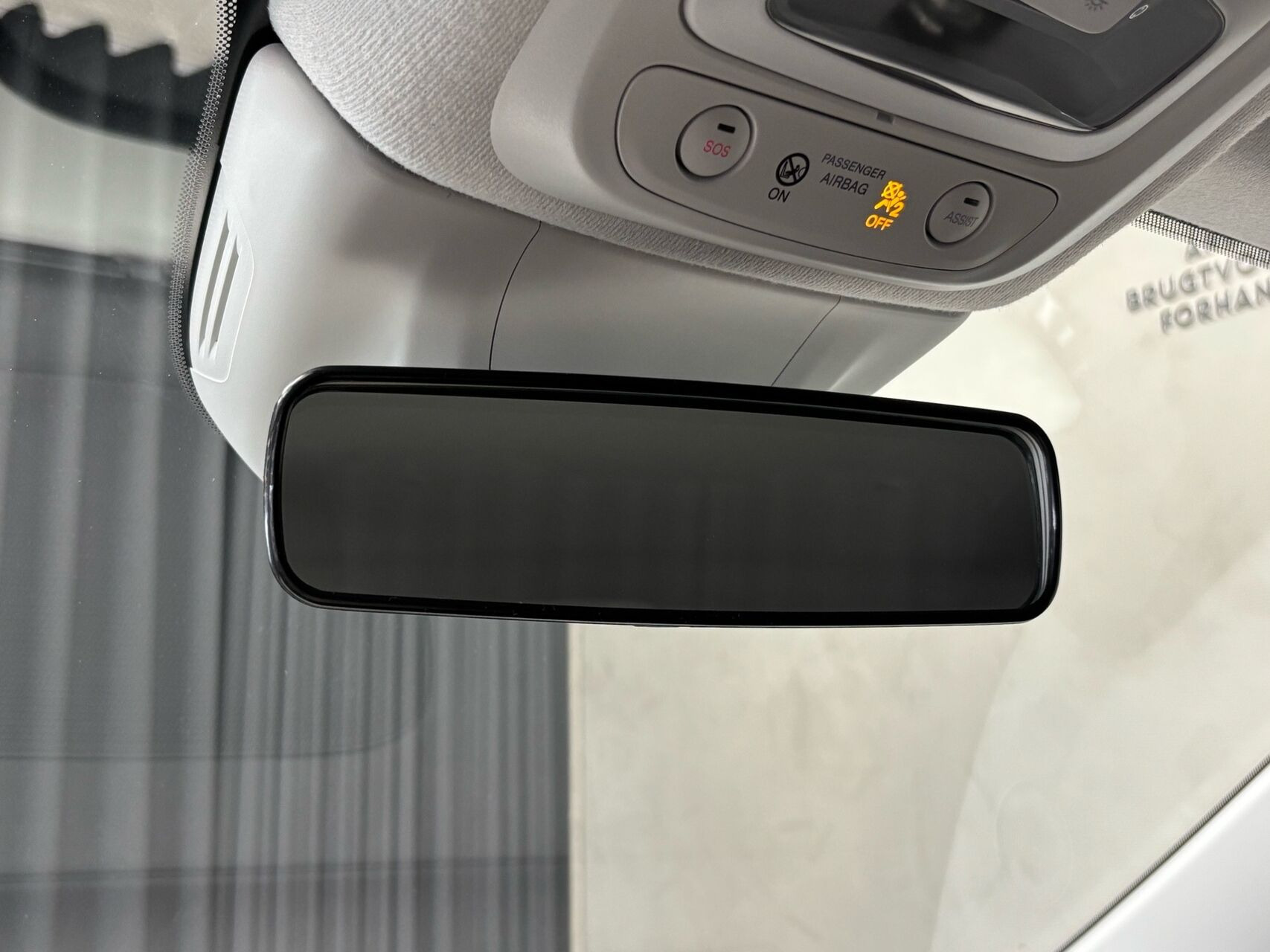 Hvid Fiat 500e fra 2023