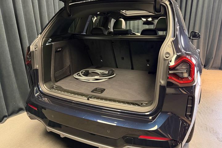 undefined BMW iX3 fra 2024