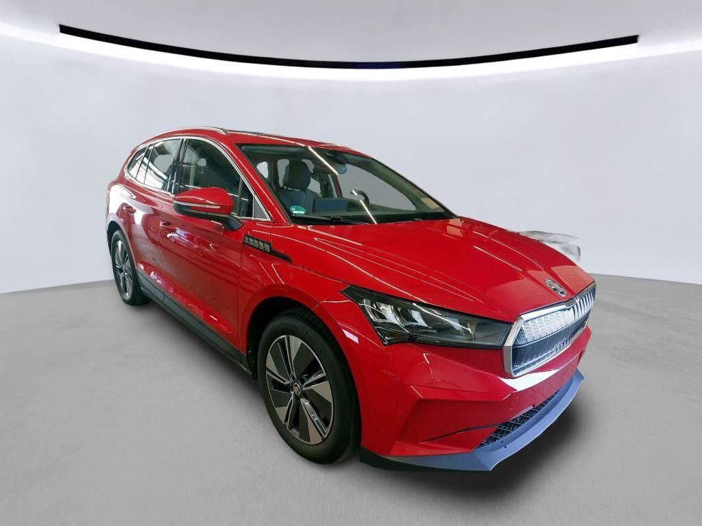 Rød Skoda Enyaq fra 2024
