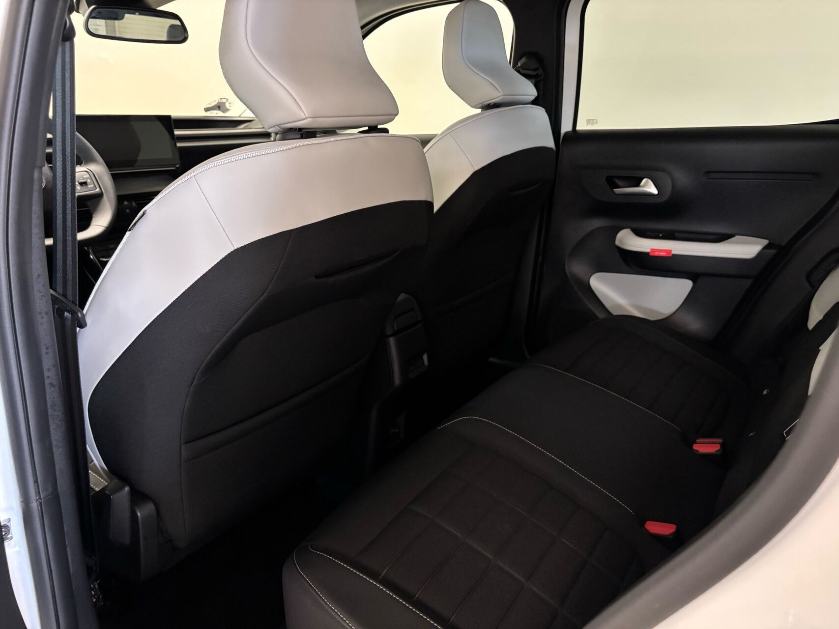 Hvid Citroën ë-C3 fra 2025
