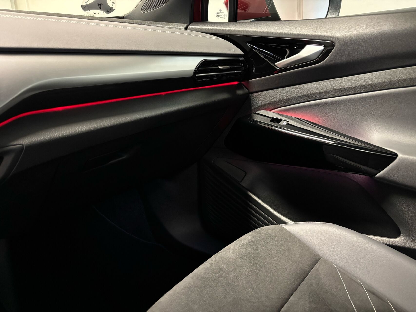 Rød VW ID.4 fra 2024