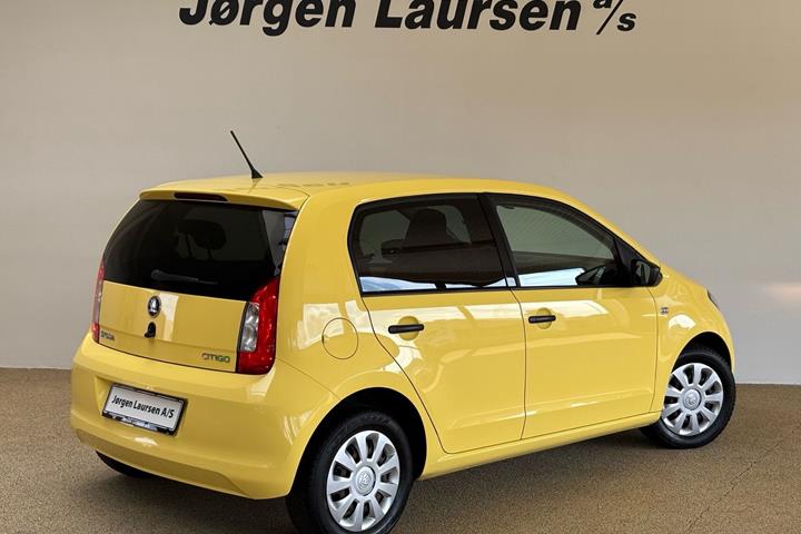 Gul Skoda Citigo fra 2017