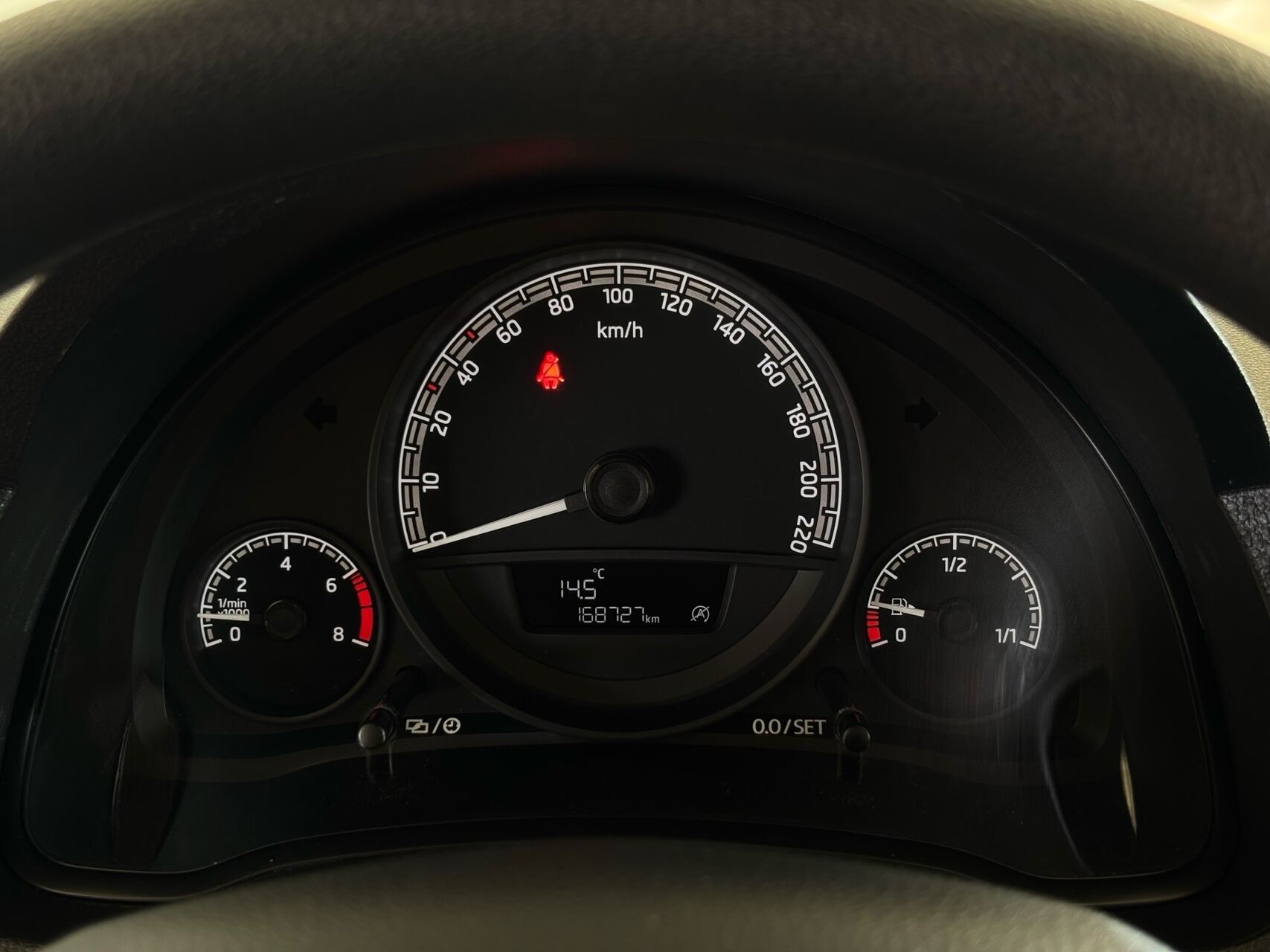 Gul Skoda Citigo fra 2017