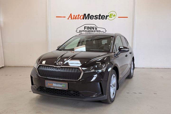 Sort Skoda Enyaq fra 2023