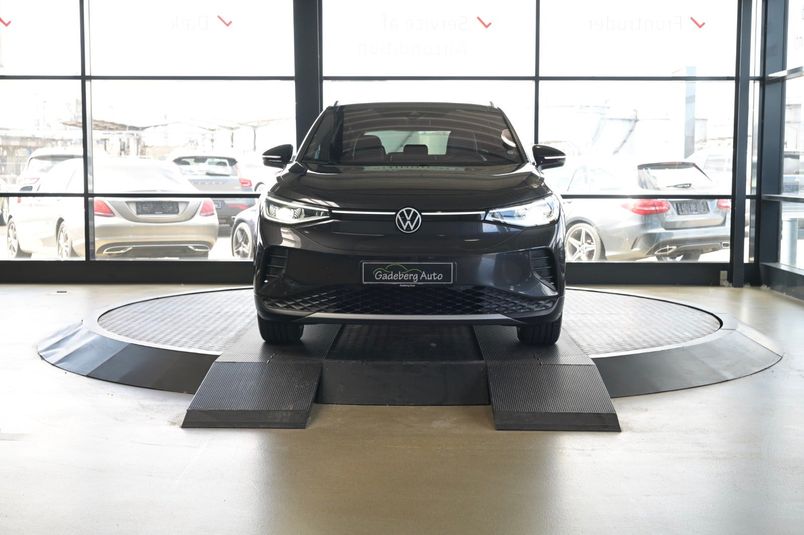 Grå VW ID.4 fra 2020