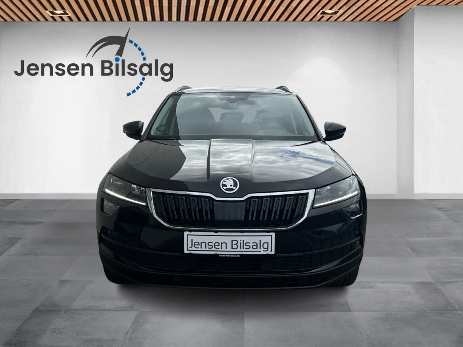 Sort Skoda Karoq fra 2020