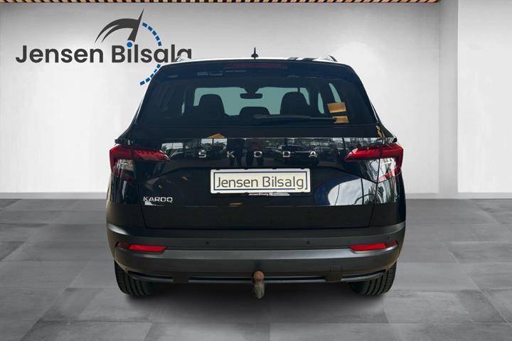 Sort Skoda Karoq fra 2020