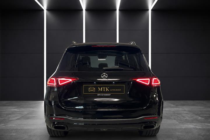 Sort Mercedes GLE350 de fra 2020