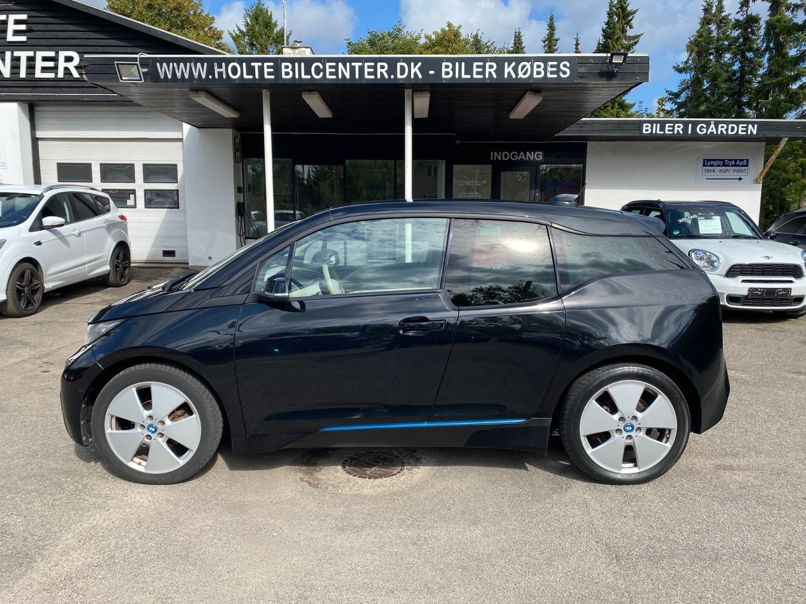 Sort BMW i3 fra 2016