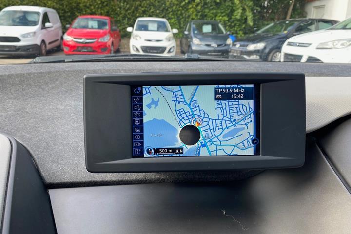 Sort BMW i3 fra 2016