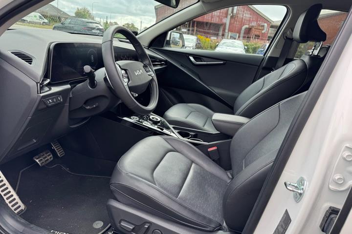 Hvid Kia Niro fra 2024