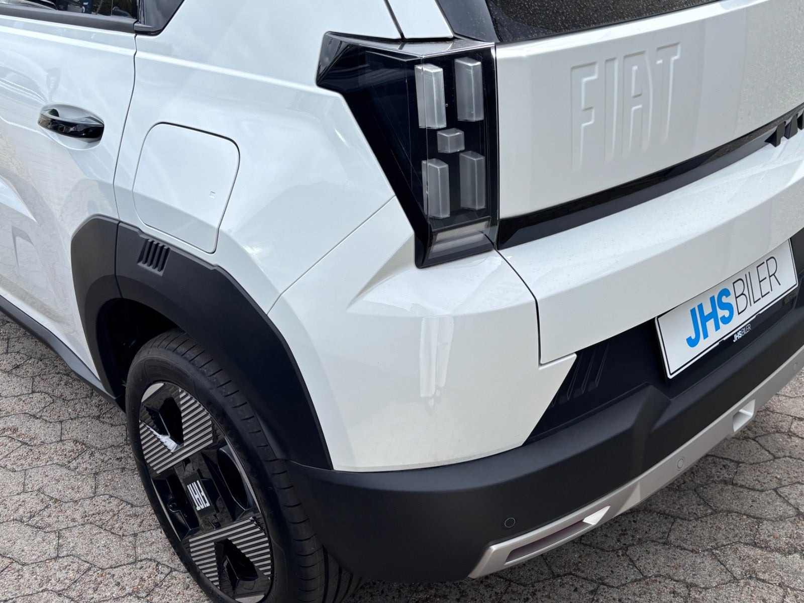 Sort Fiat Grande Panda fra 2026