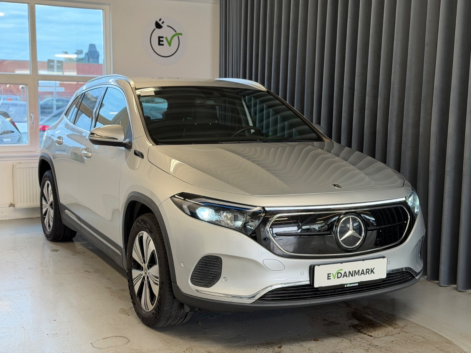 Mercedes EQA250 Business Solution